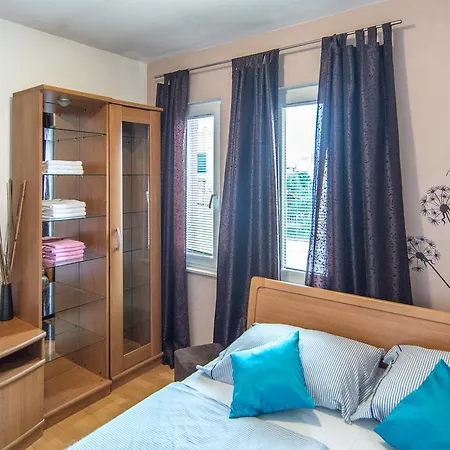 Holiday home Holiday Ivana Zadar