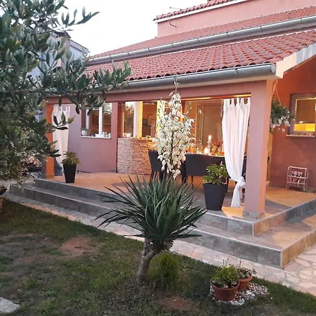 Holiday home Holiday Ivana Zadar